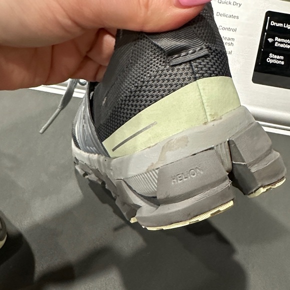 On Cloud Cloudswift Shoes - Picture 7 of 10